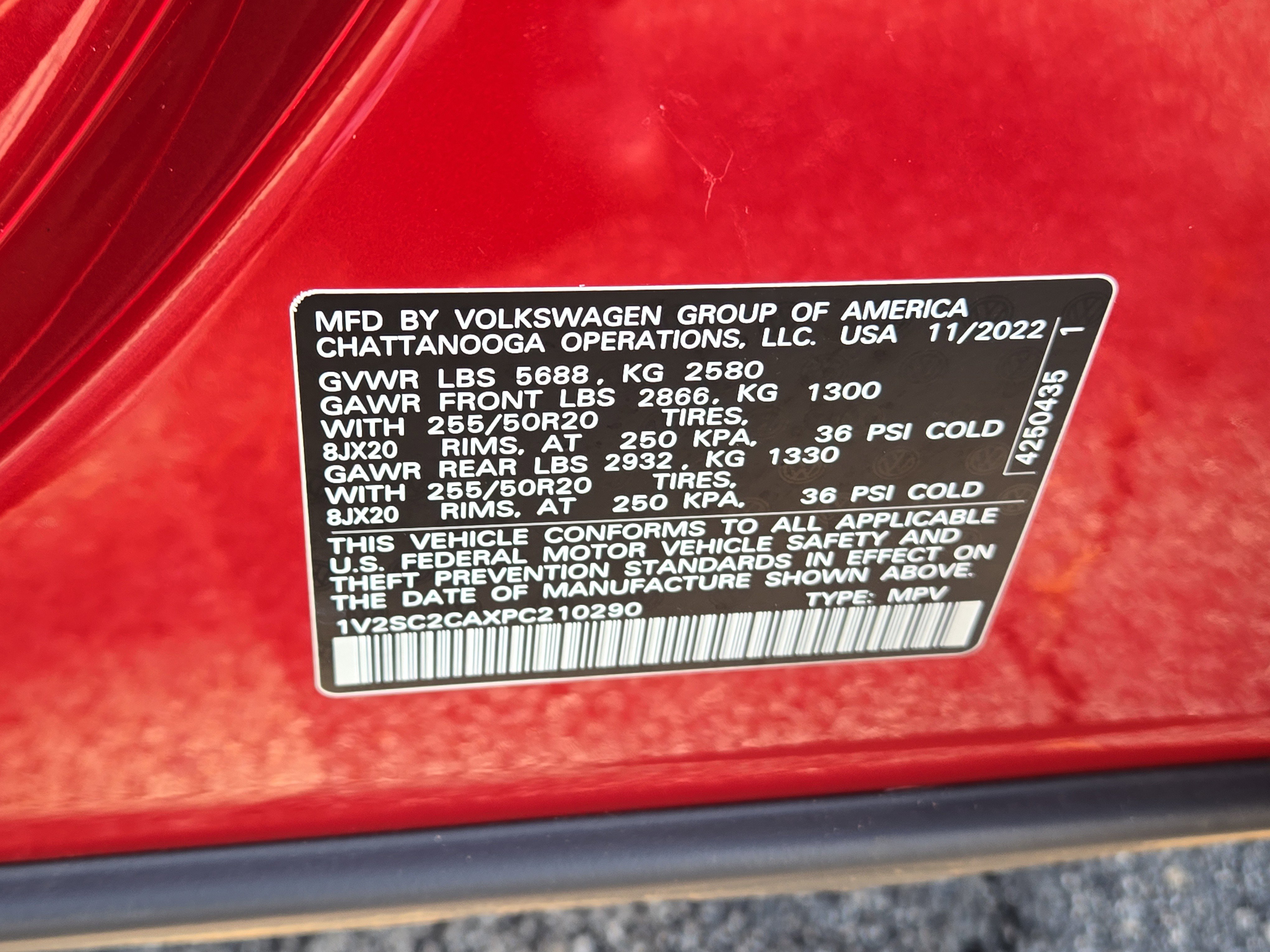 Used 2023 Volkswagen Atlas Cross Sport SEL R-Line image 15