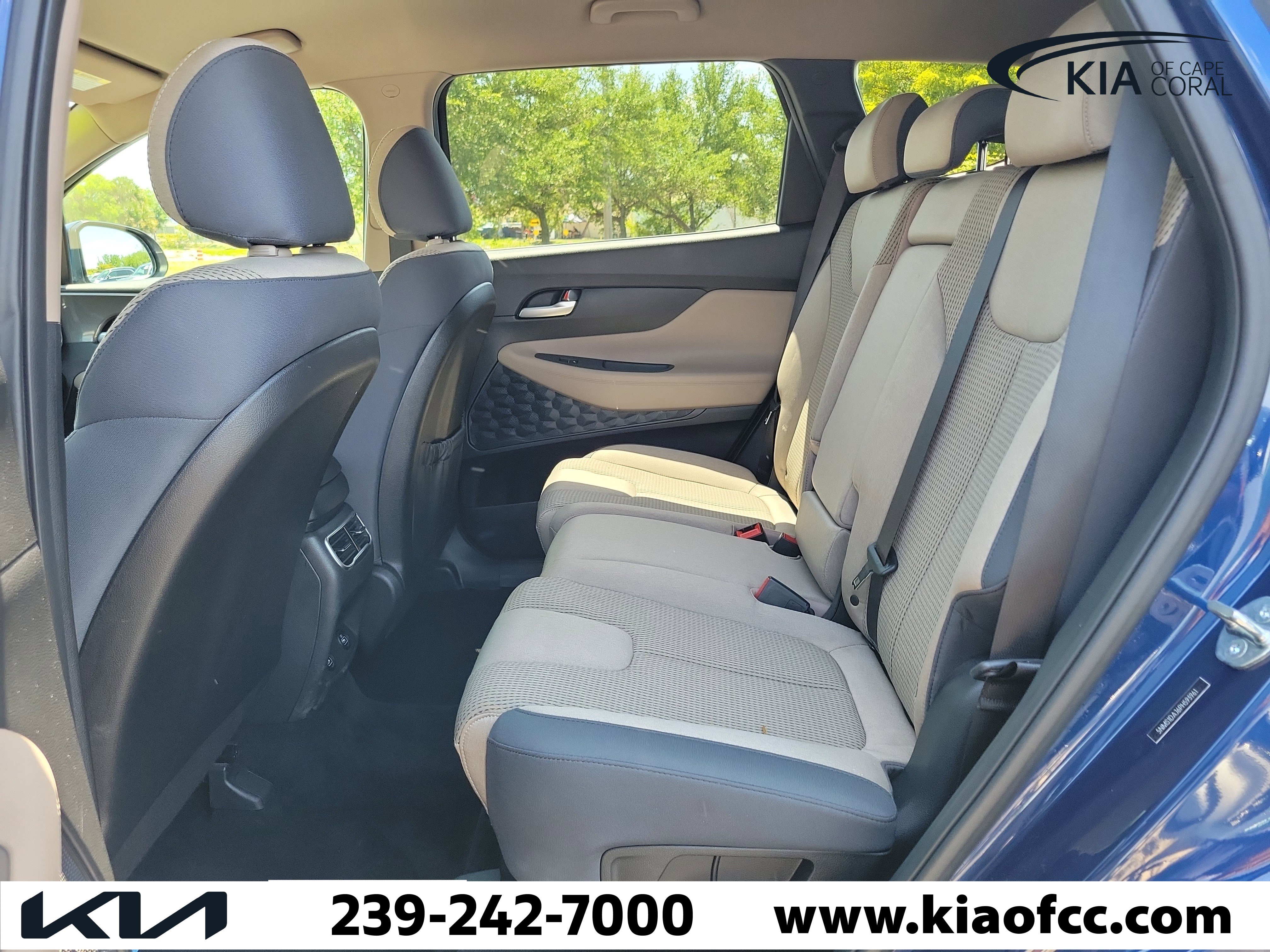 Used 2023 Hyundai Santa Fe SE w/ Cargo Package AWD/4WD image 12