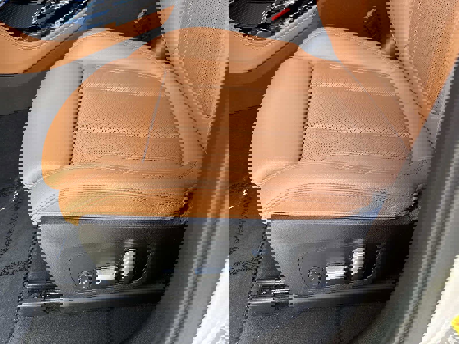 Certified 2023 BMW X4 xDrive30i w/ M Sport Package image 20