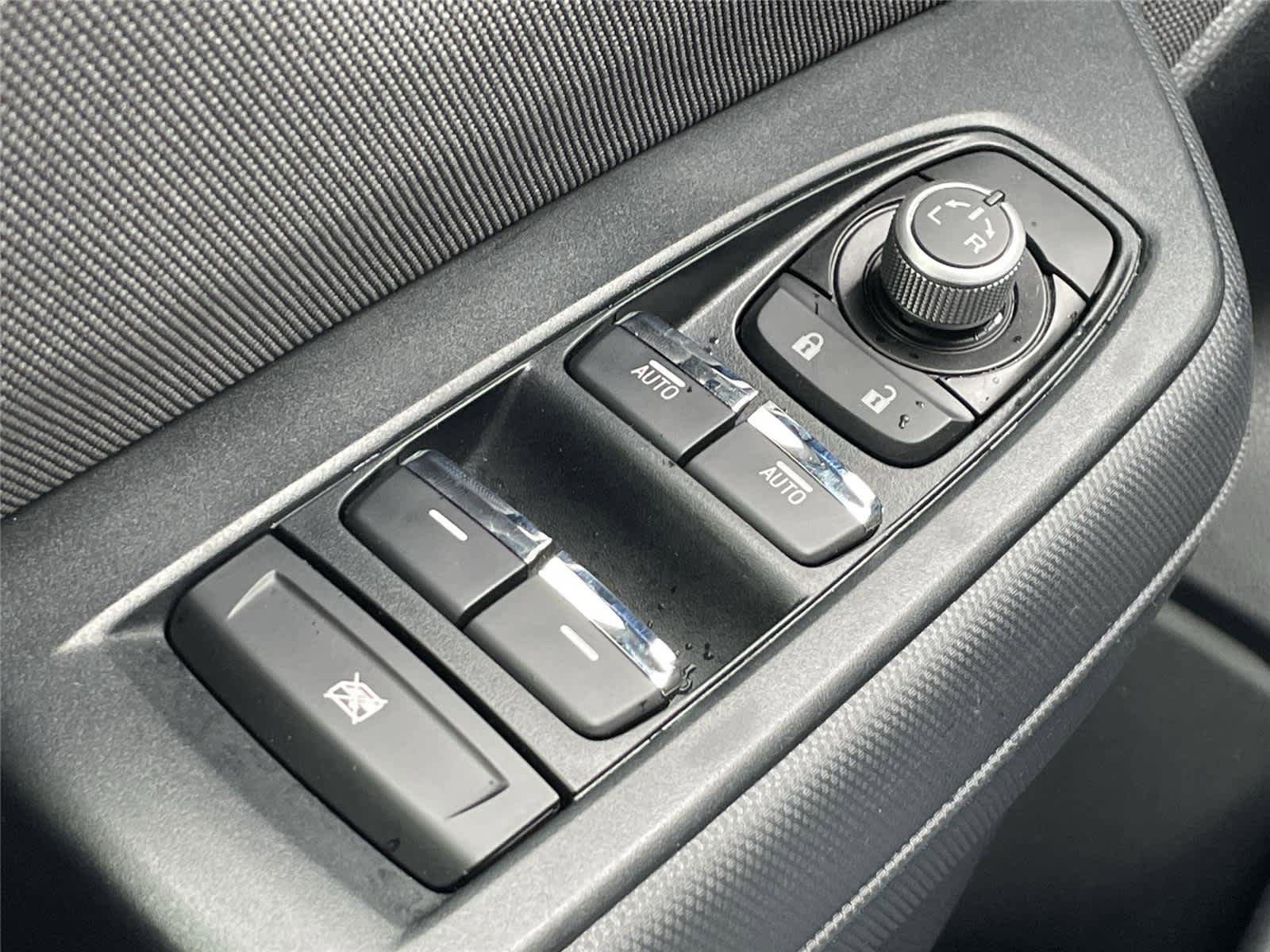 Certified 2025 Subaru Forester Premium AWD/4WD image 27