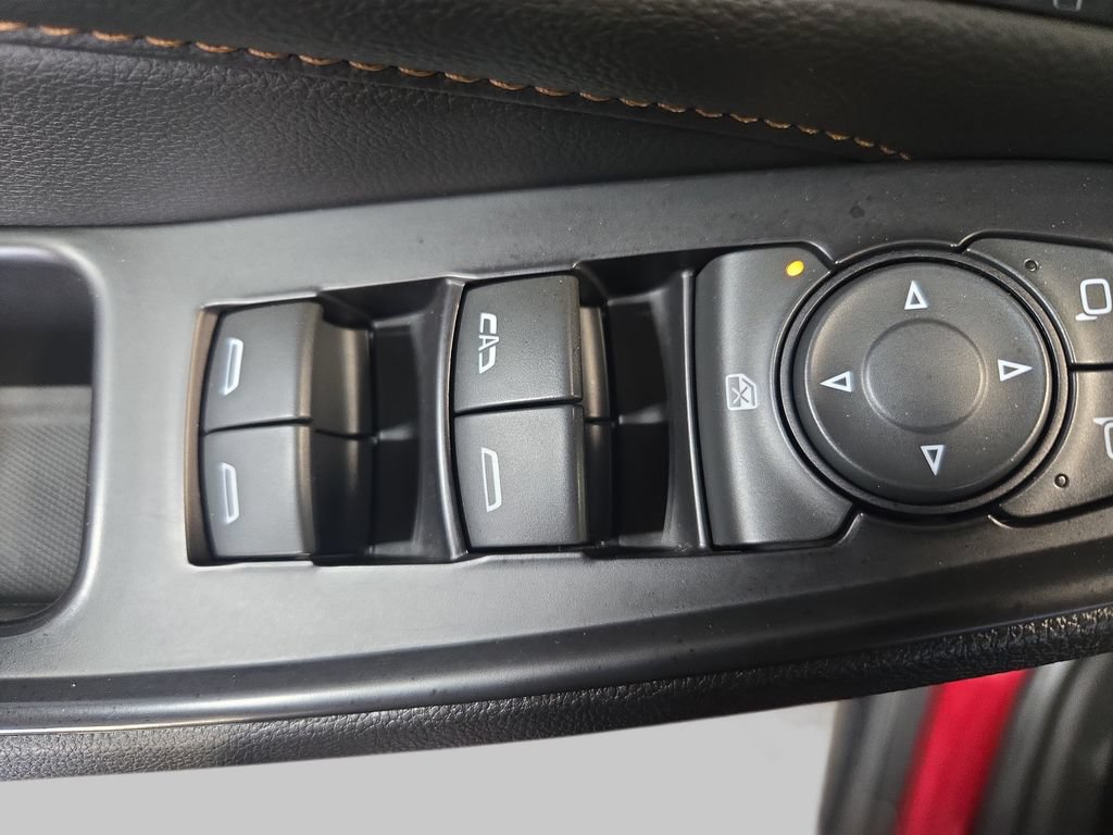 Used 2018 Chevrolet Traverse LT AWD/4WD image 33
