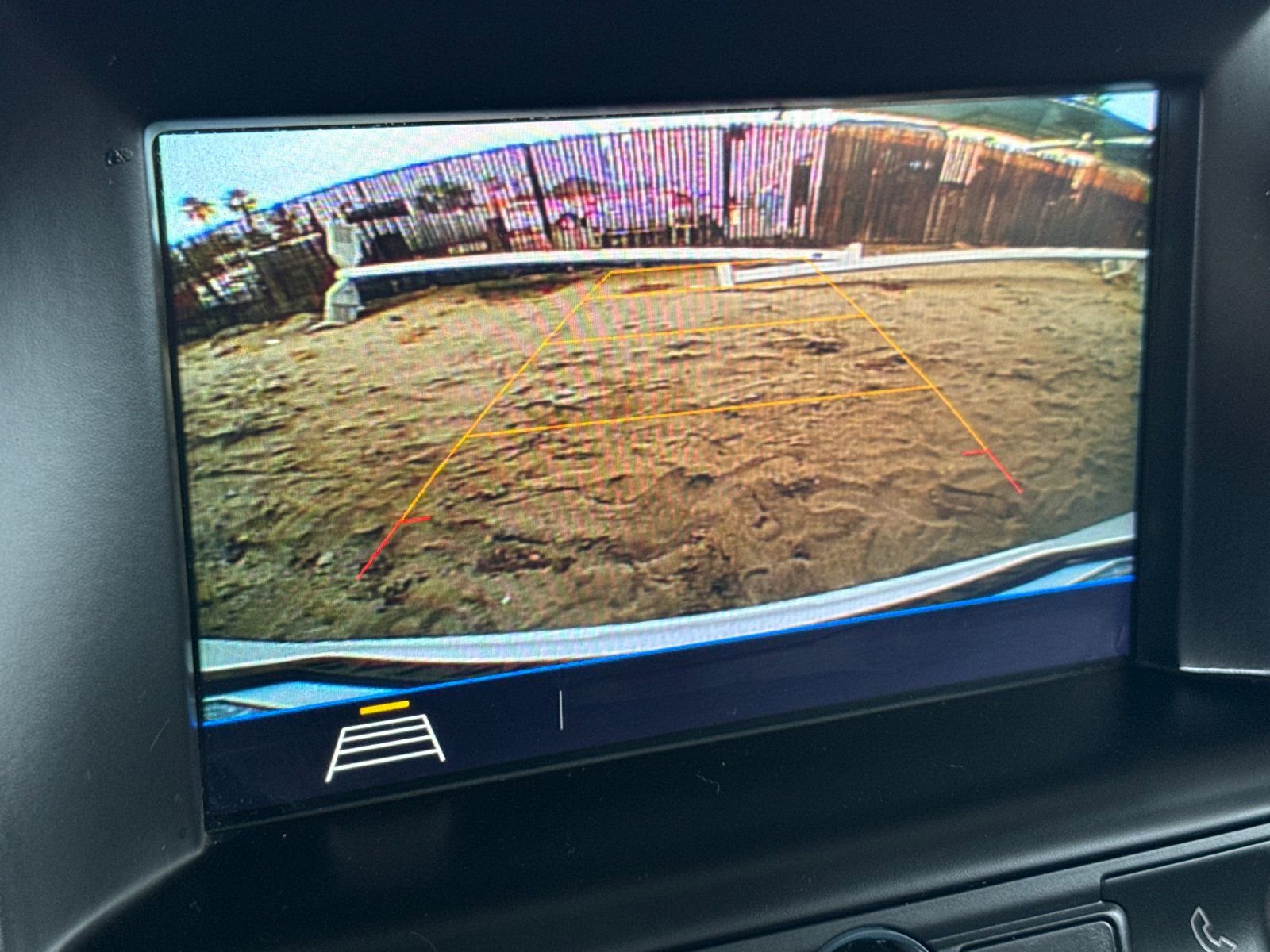 Used 2018 GMC Terrain SLE w/ Driver Convenience Package image 18