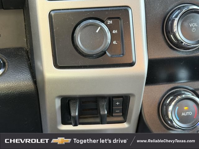 Used 2019 Ford F450 Lariat w/ Lariat Ultimate Package AWD/4WD image 29