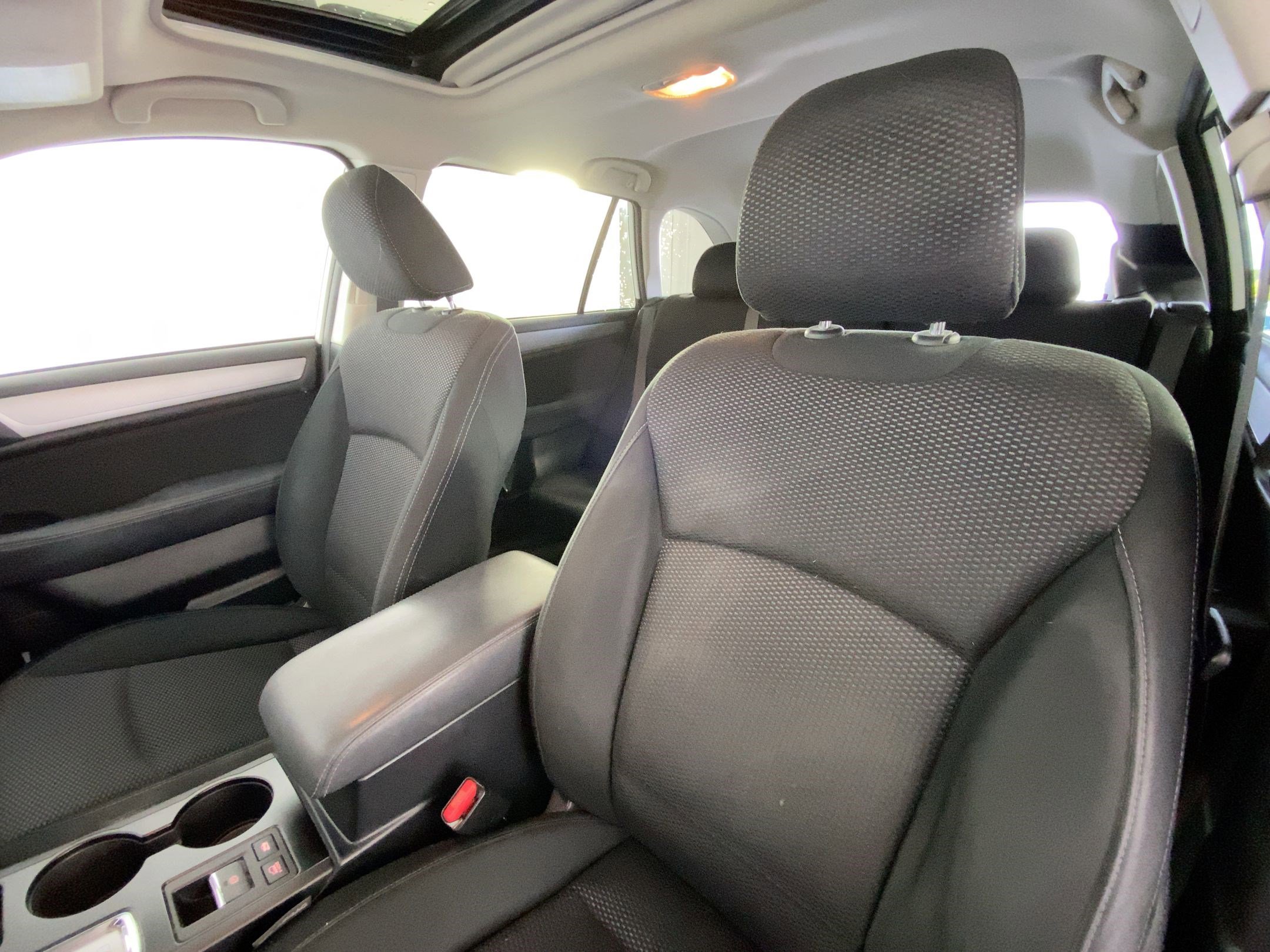 Used 2017 Subaru Outback 2.5i Premium image 23