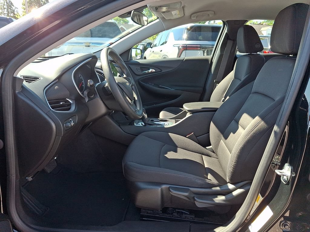 Used 2023 Chevrolet Malibu LS FWD image 15