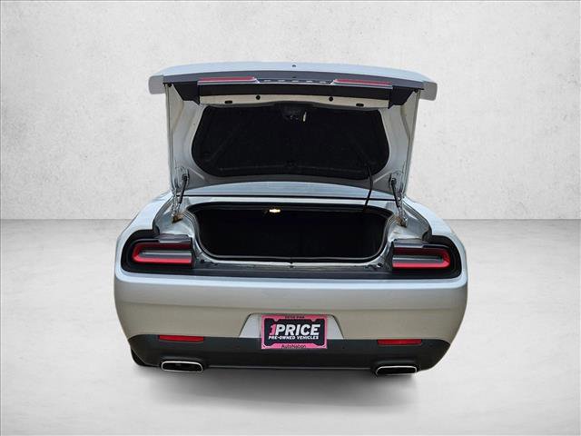 Used 2022 Dodge Challenger GT RWD image 6