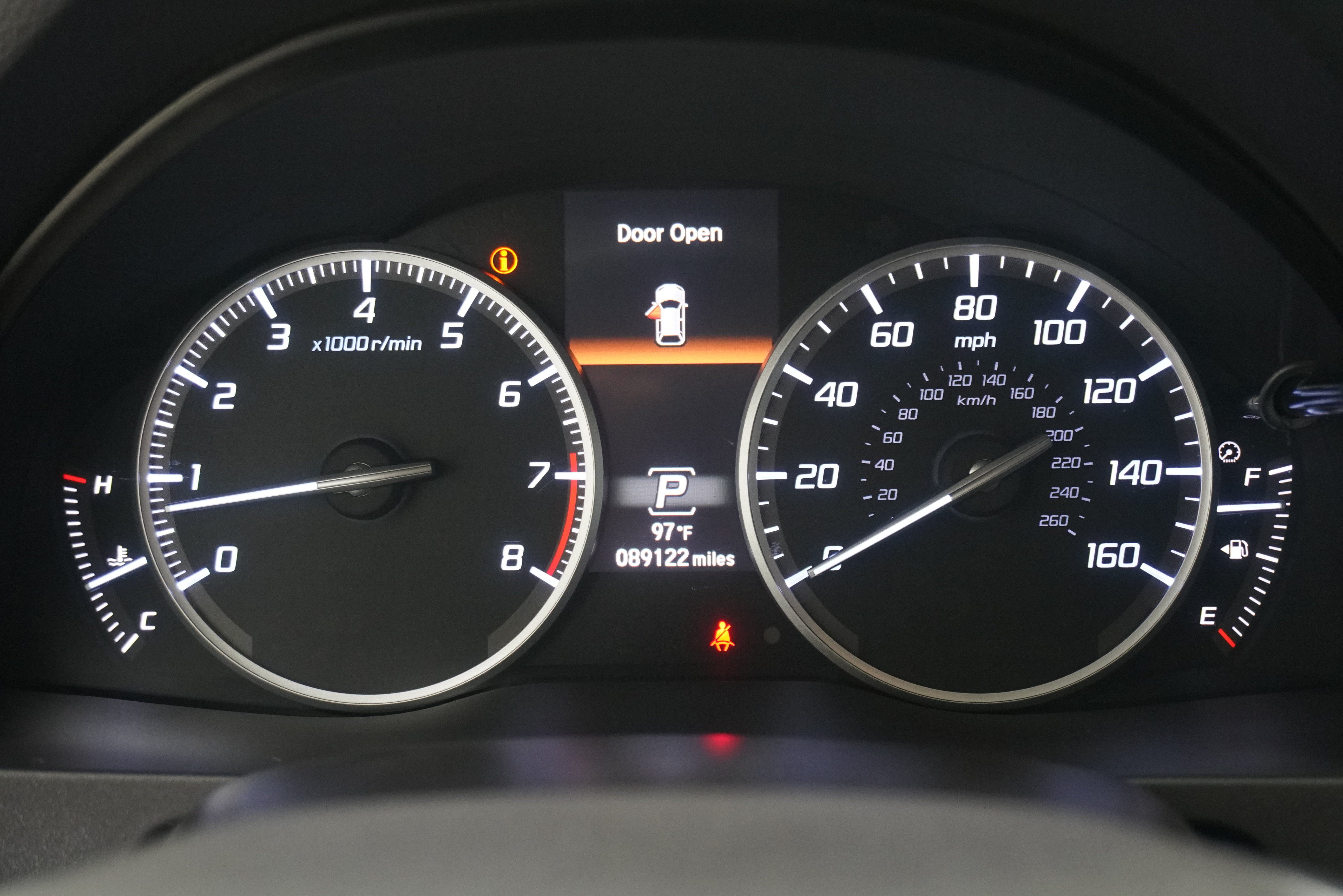 Used 2018 Acura RDX w/ Advance Package FWD image 19