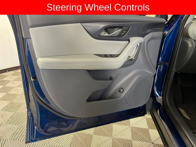 Used 2022 Chevrolet Blazer LT FWD image 11