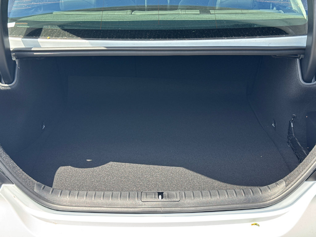 New 2026 Genesis G70 2.5T RWD image 18