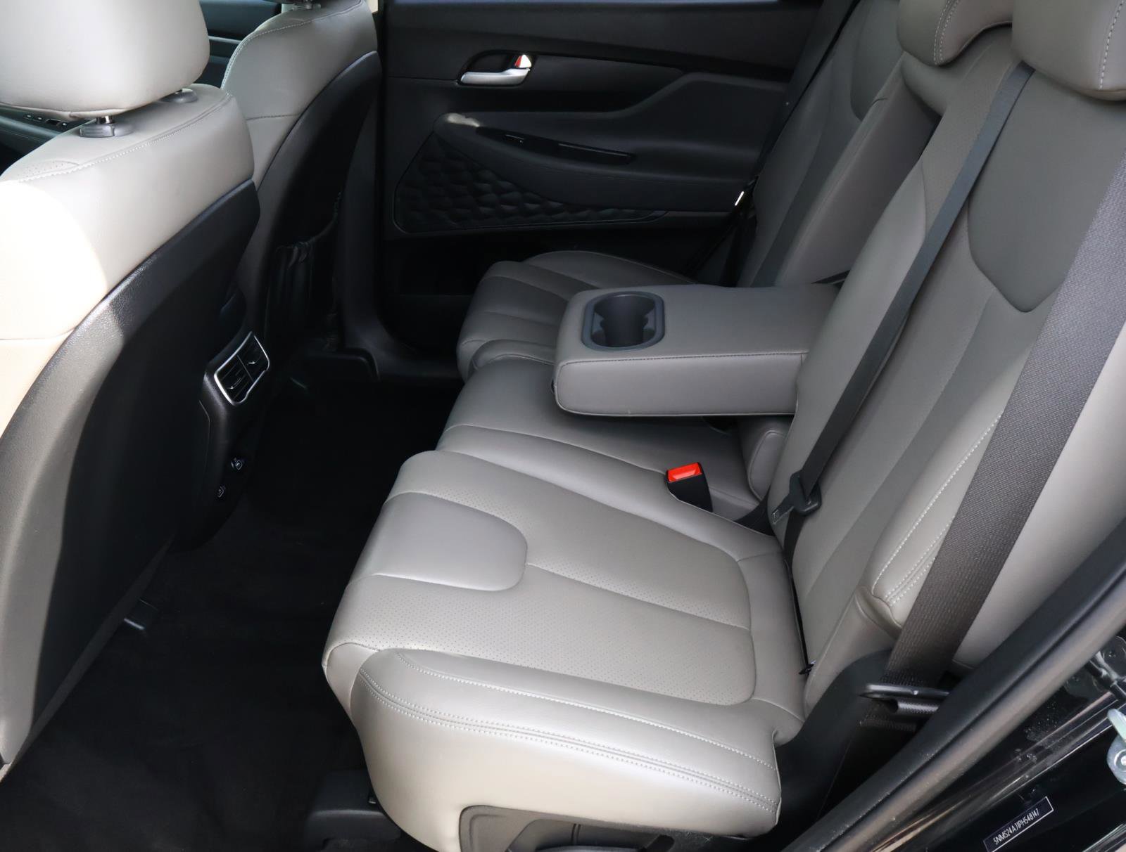 Used 2023 Hyundai Santa Fe SEL image 19