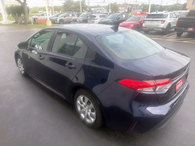 Used 2026 Toyota Corolla LE FWD image 4