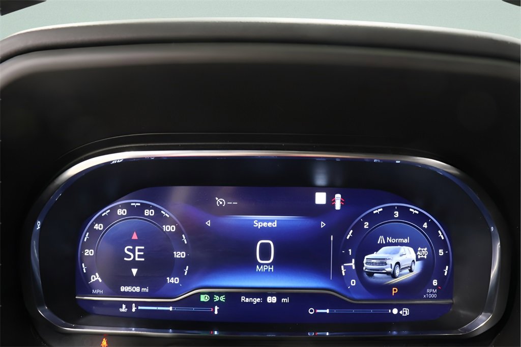 Used 2022 Chevrolet Tahoe LT w/ Luxury Package image 13