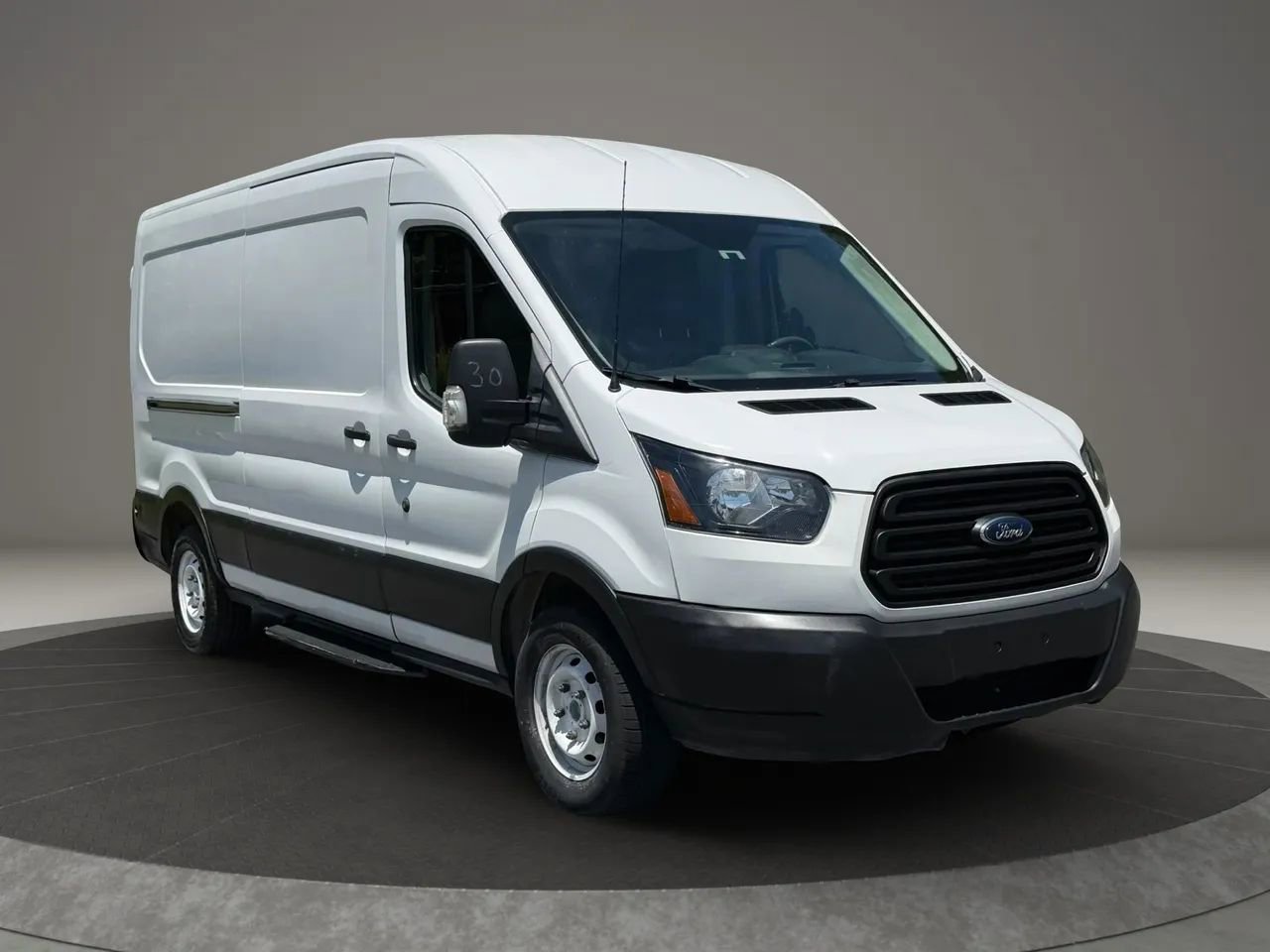 Used 2019 Ford Transit 150 148 Medium Roof RWD image 3