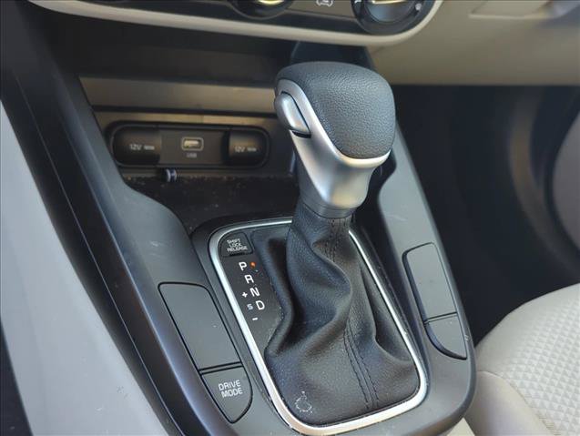 Used 2025 Kia Soul LX FWD image 24