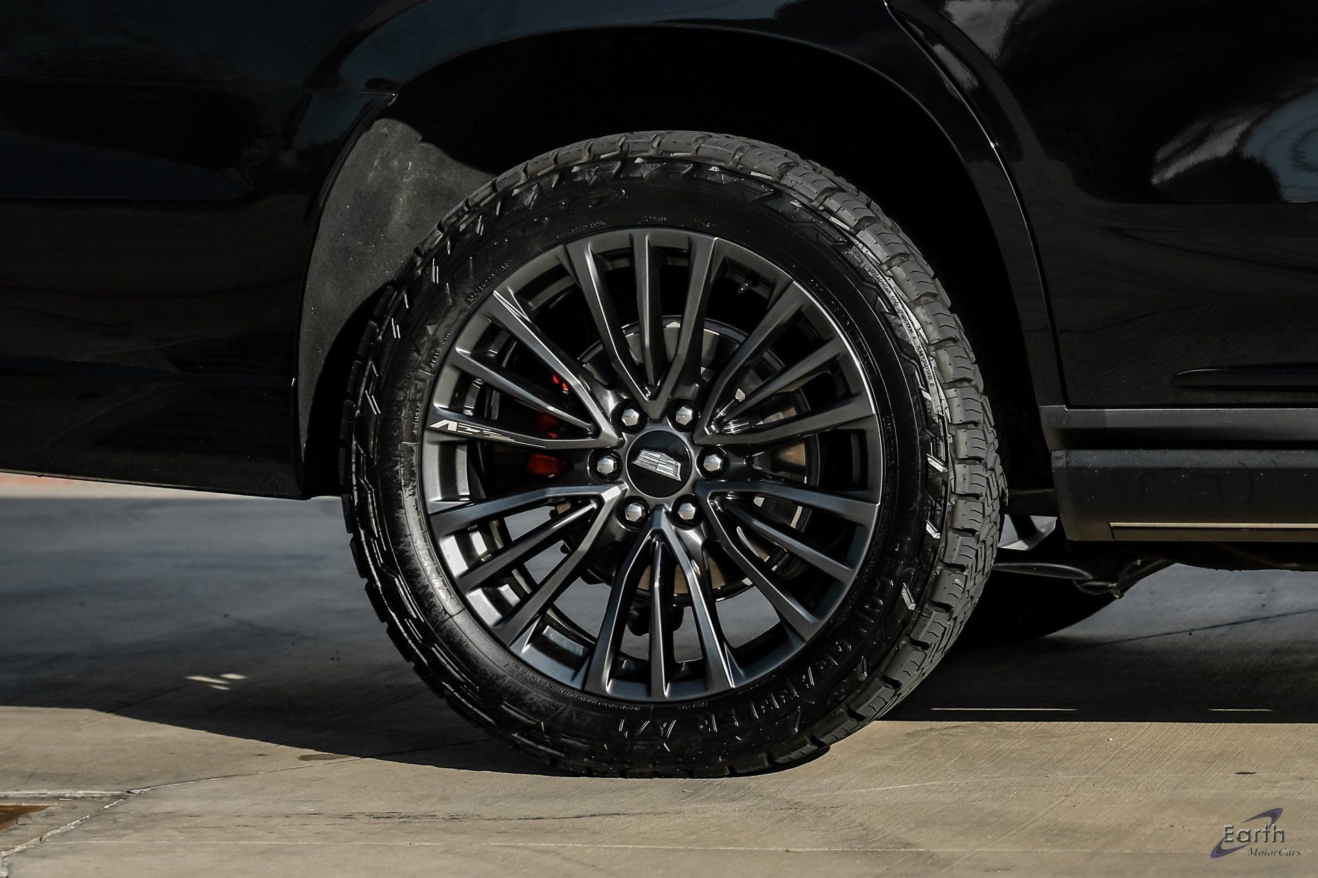 Used 2023 Cadillac Escalade V AWD/4WD image 93