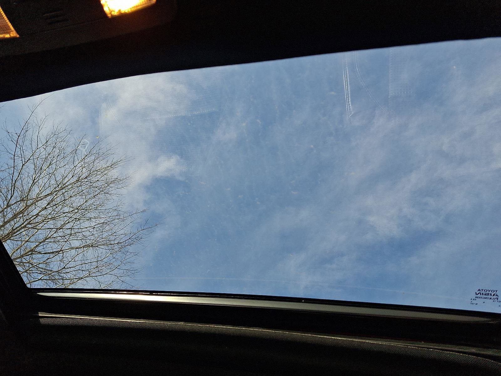 Used 2018 Toyota Tacoma Limited image 14