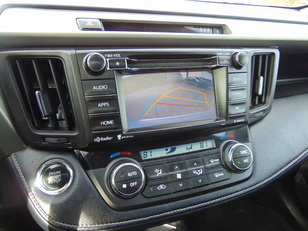 Used 2018 Toyota RAV4 XLE w/ Plus Extra Value Package image 20