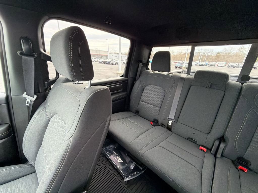 New 2026 RAM 1500 4x4 Crew Cab image 12