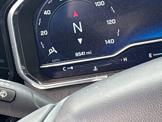 Used 2025 Chevrolet Silverado 3500 High Country w/ High Country Premium Package image 19