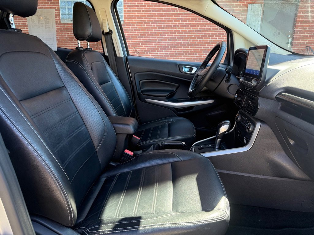 Used 2020 Ford EcoSport Titanium image 9