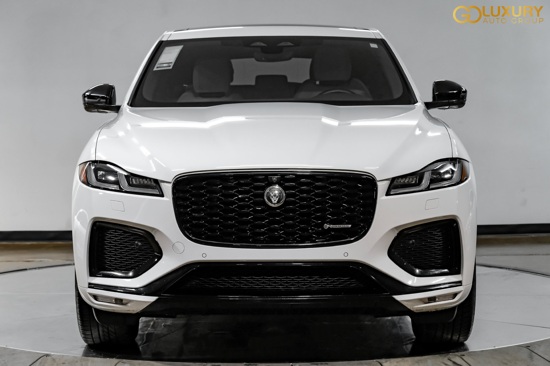 Used 2024 Jaguar F-PACE R-Dynamic S AWD/4WD image 7