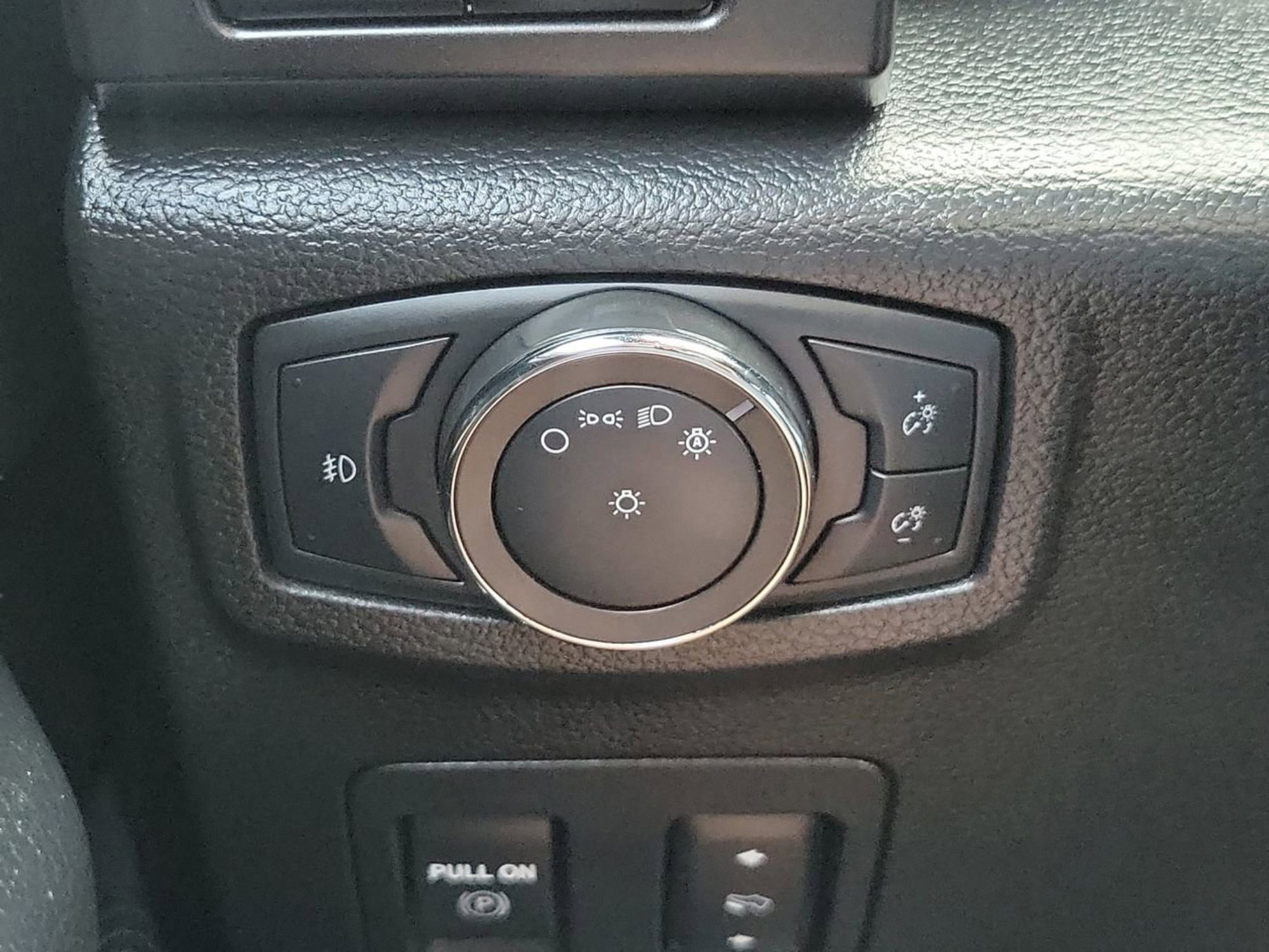 Used 2020 Ford Expedition Max Limited w/ Equipment Group 301A image 28