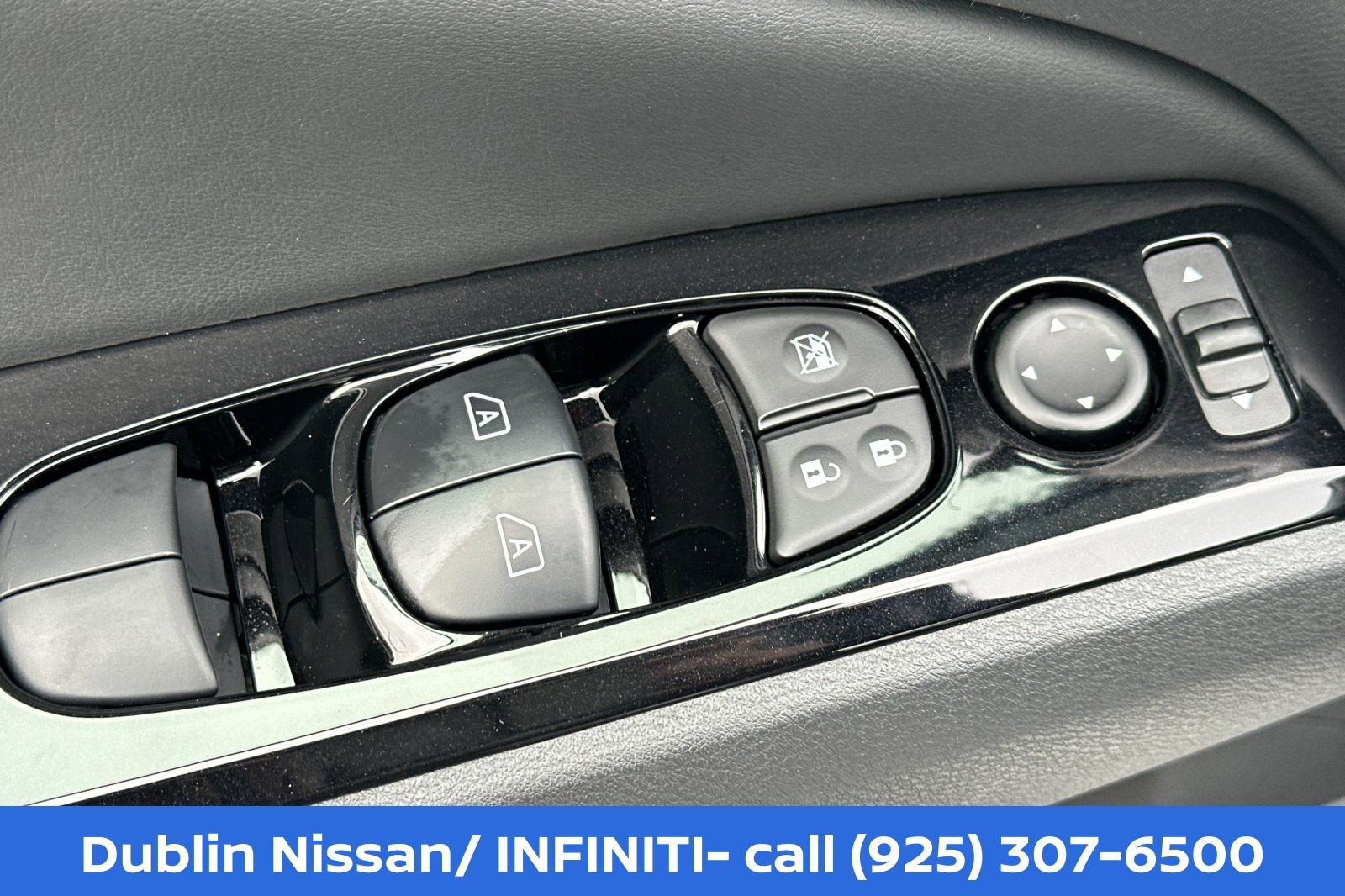 New 2025 Nissan Altima 2.5 SL AWD/4WD image 13