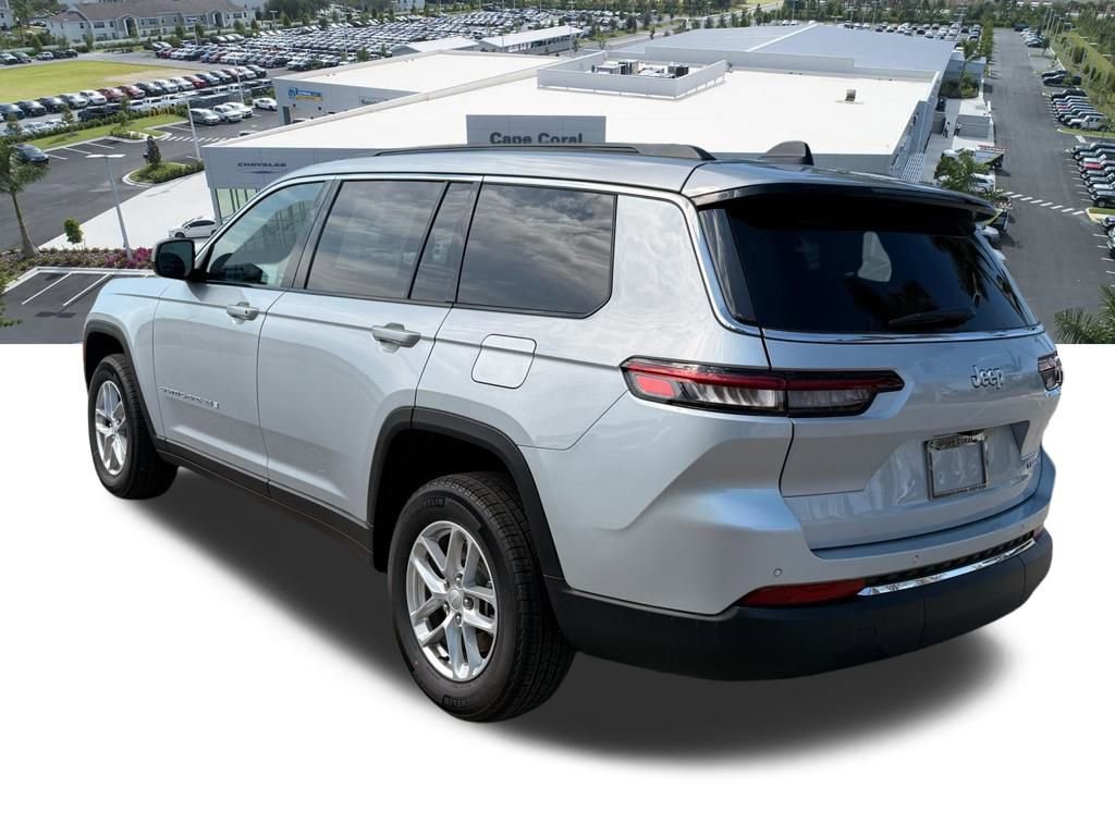 New 2026 Jeep Grand Cherokee L Laredo image 6