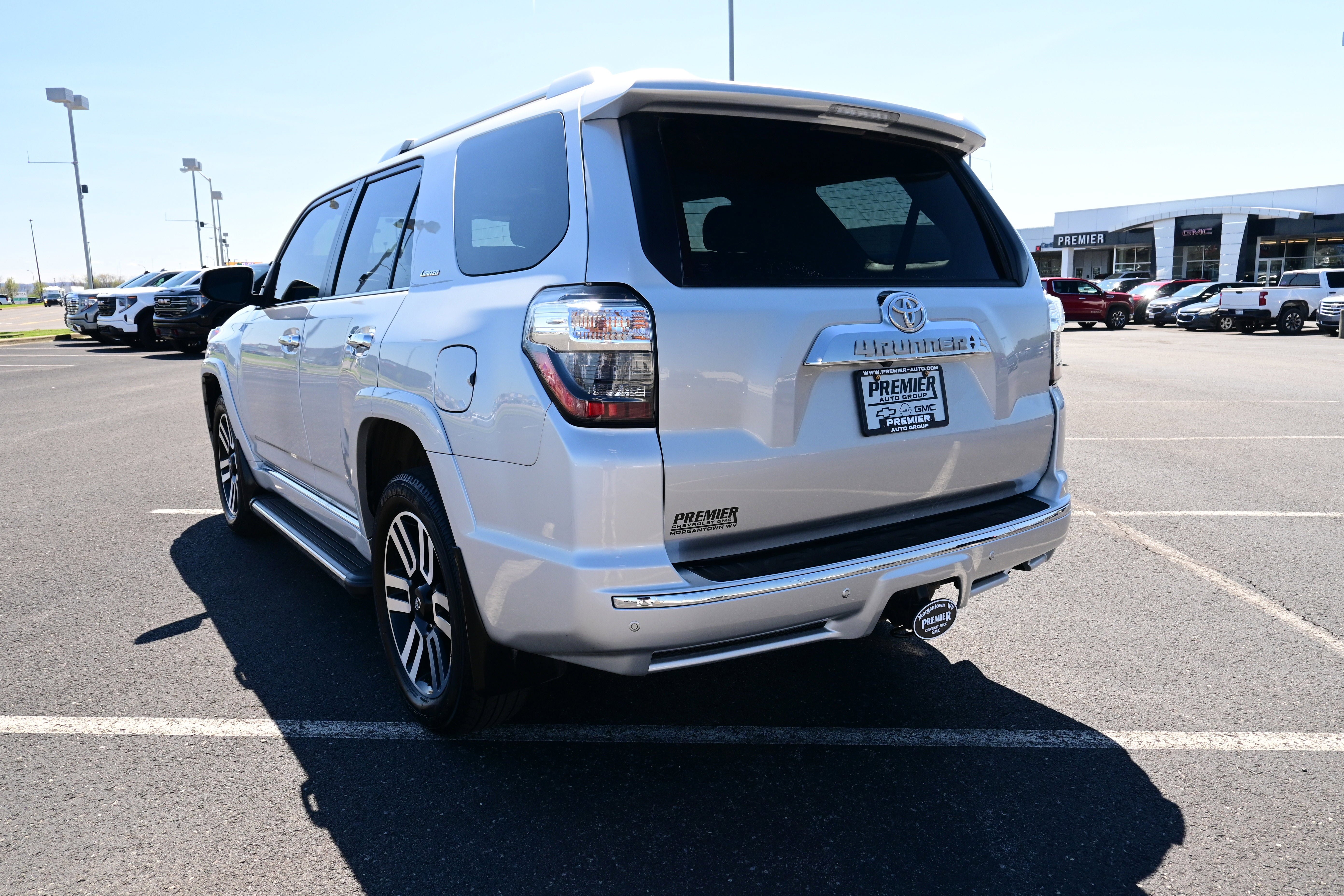 Used 2024 Toyota 4Runner Limited AWD/4WD image 8
