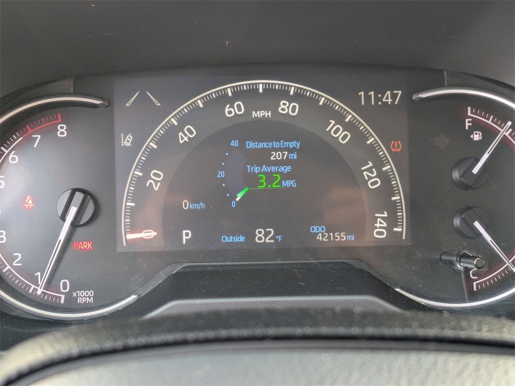 Used 2024 Toyota RAV4 LE image 22