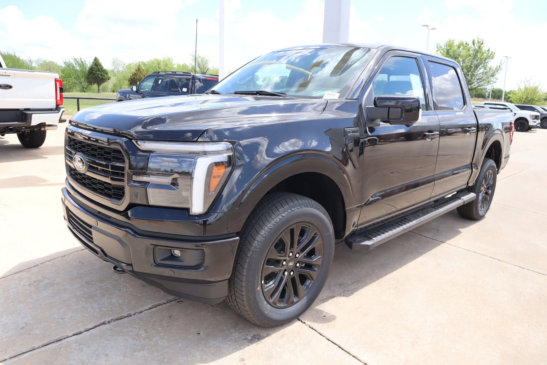 New 2026 Ford F150 Lariat AWD/4WD image 12