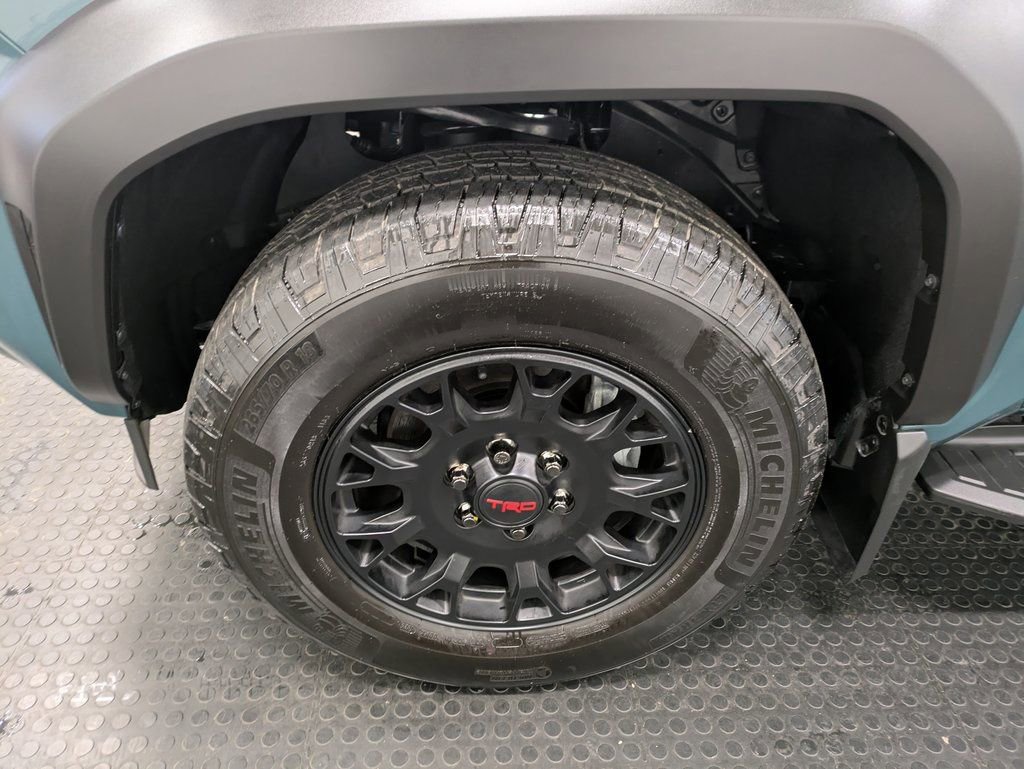 Used 2025 Toyota 4Runner TRD Off-Road Premium image 8