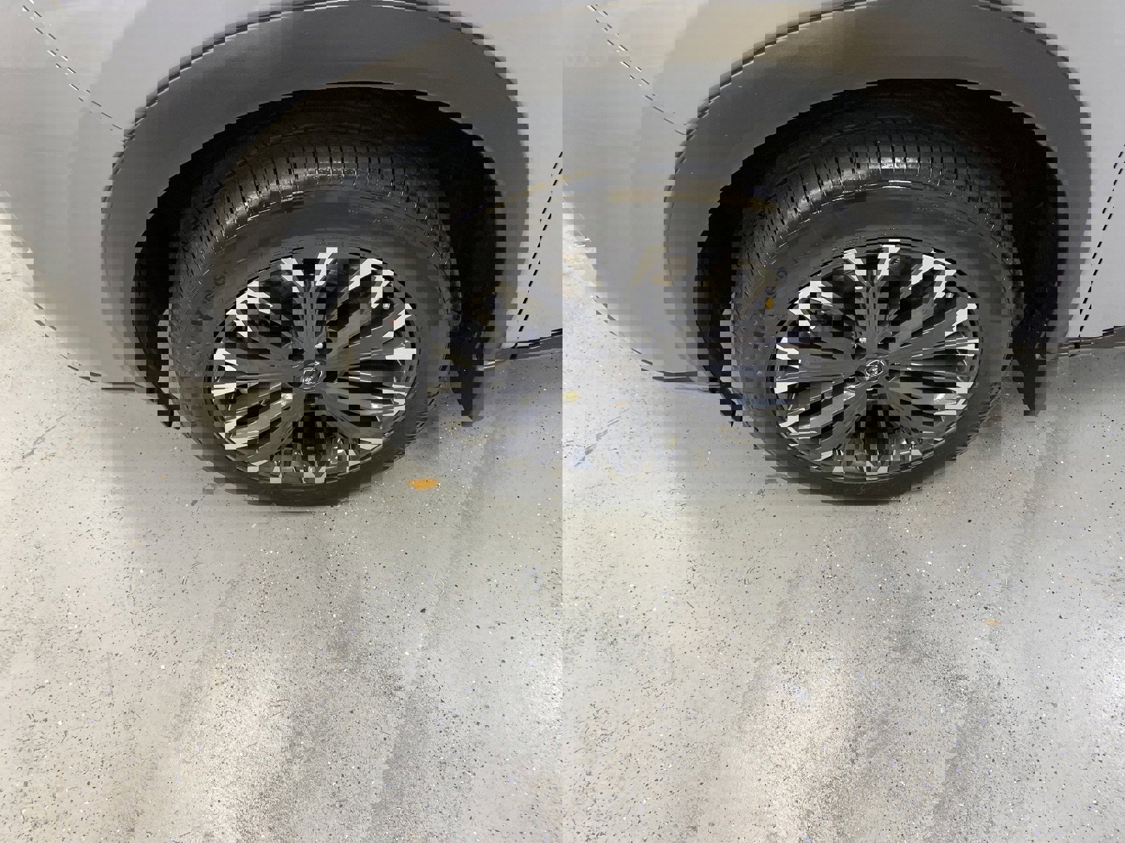 Used 2025 Nissan Rogue SL w/ Tech Package image 11