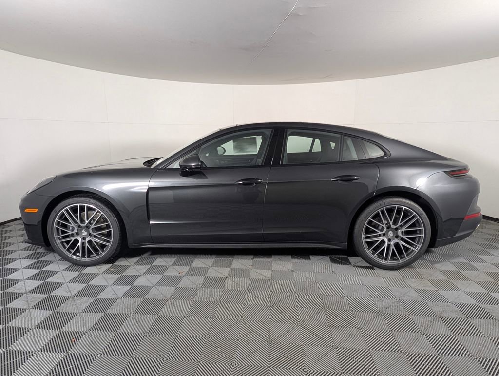 New 2026 Porsche Panamera 4 image 2
