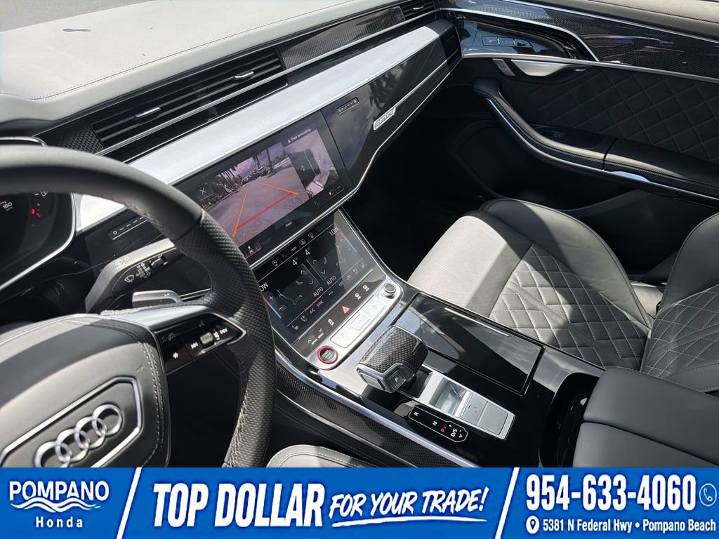 Used 2025 Audi S8 w/ Executive Package AWD/4WD image 28