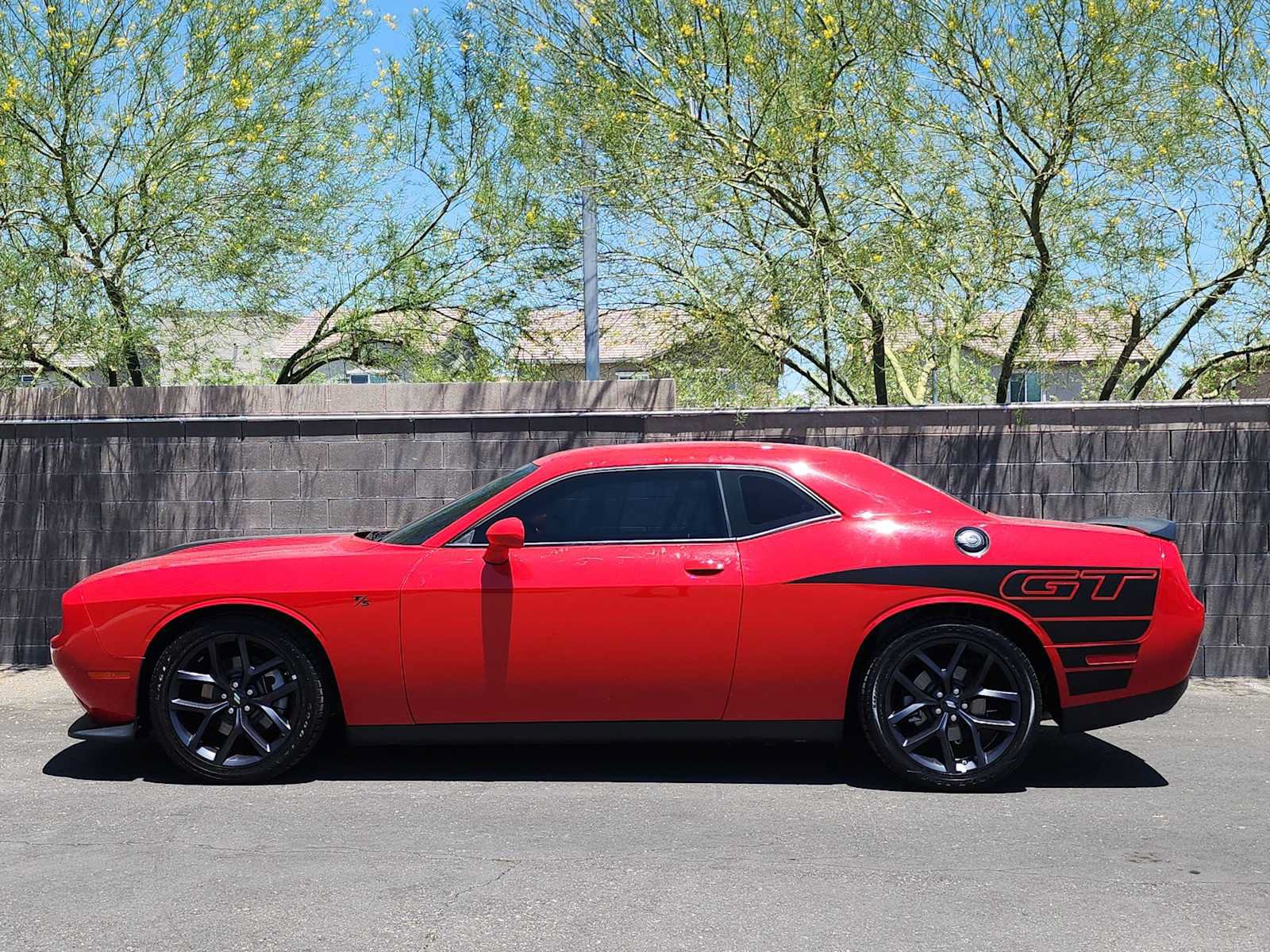 Used 2023 Dodge Challenger GT w/ Blacktop Package RWD image 5