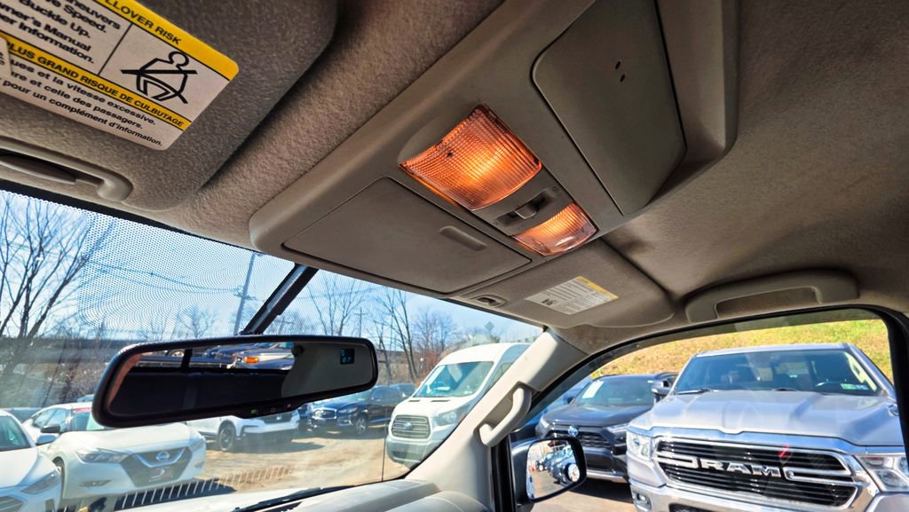 Used 2016 Nissan Frontier SV w/ SV Value Truck Package image 25