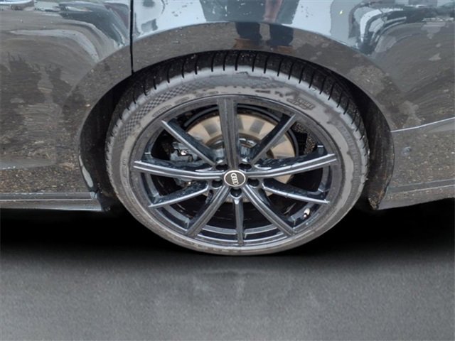 Used 2022 Audi A8 L 3.0T image 7