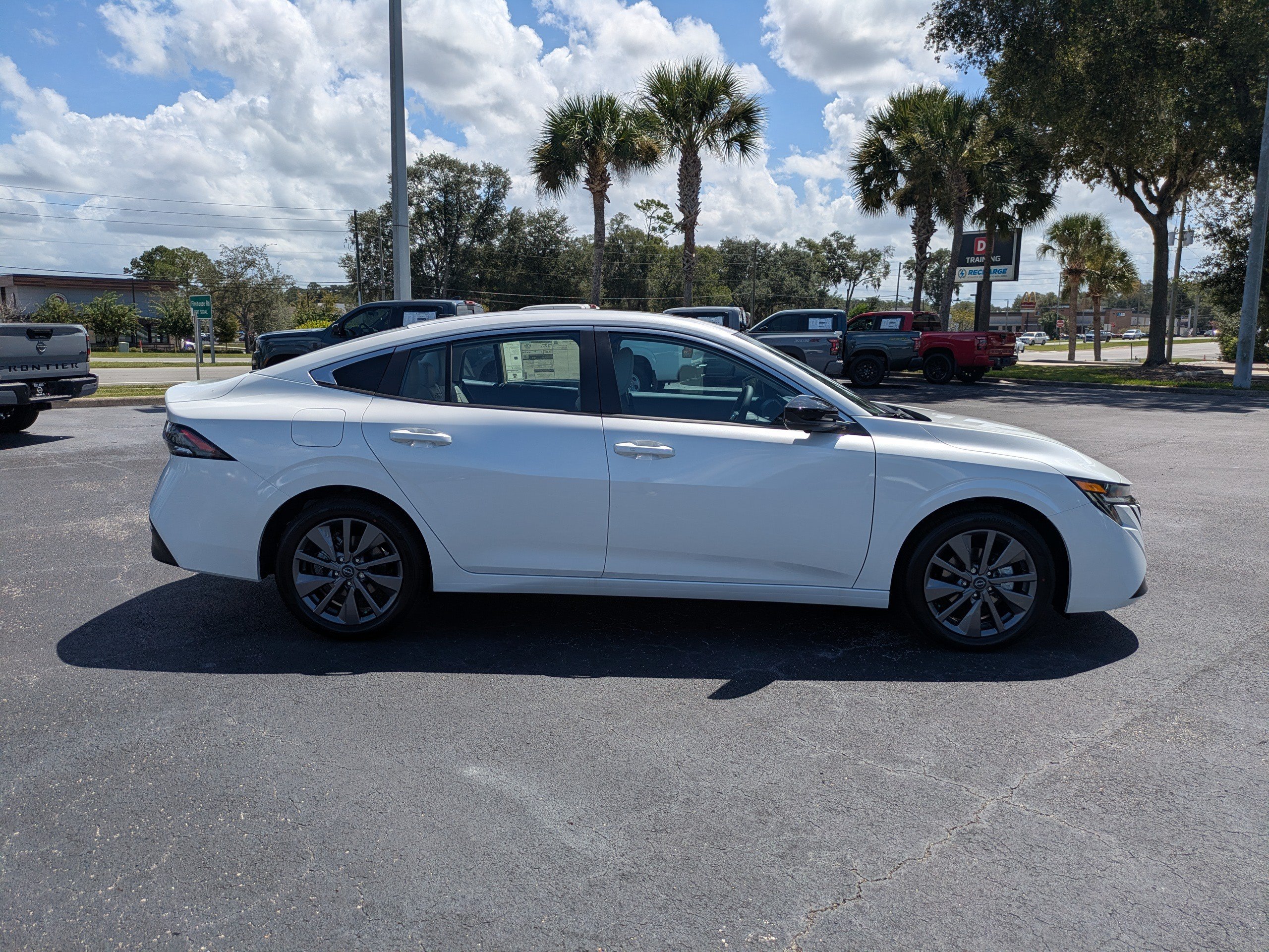 New 2027 Nissan Sentra SL FWD image 3