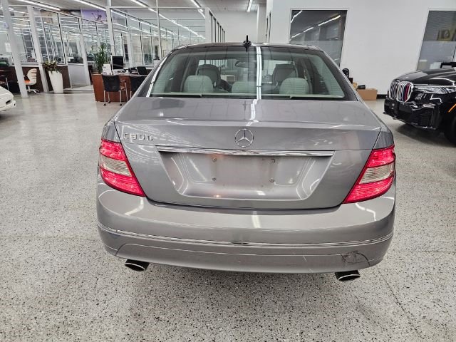 Used 2009 Mercedes-Benz C 300 Sedan image 5