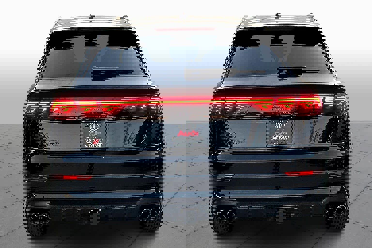 New 2026 Audi SQ8 Prestige image 4