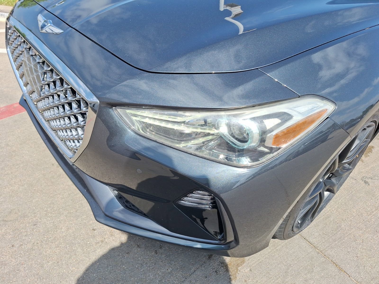 Used 2019 Genesis G70 3.3T Design image 10