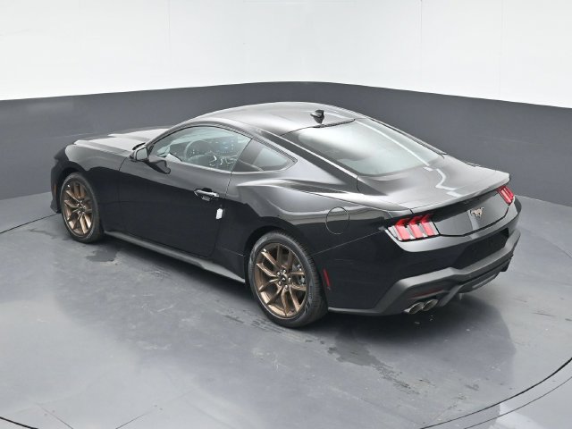 Used 2026 Ford Mustang Premium RWD image 37