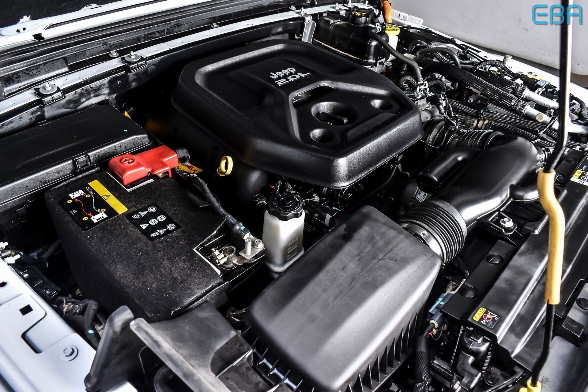 Used 2023 Jeep Wrangler Unlimited Sahara w/ Cold Weather Group image 12