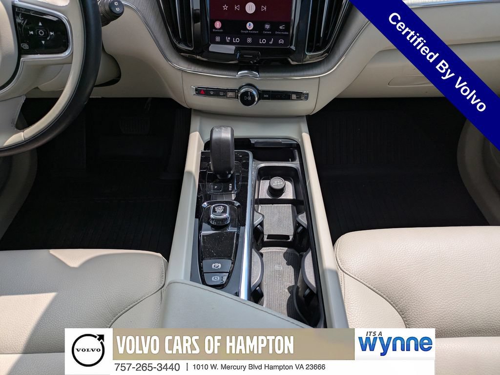 Certified 2024 Volvo XC60 B5 Plus w/ Climate Package AWD/4WD image 19