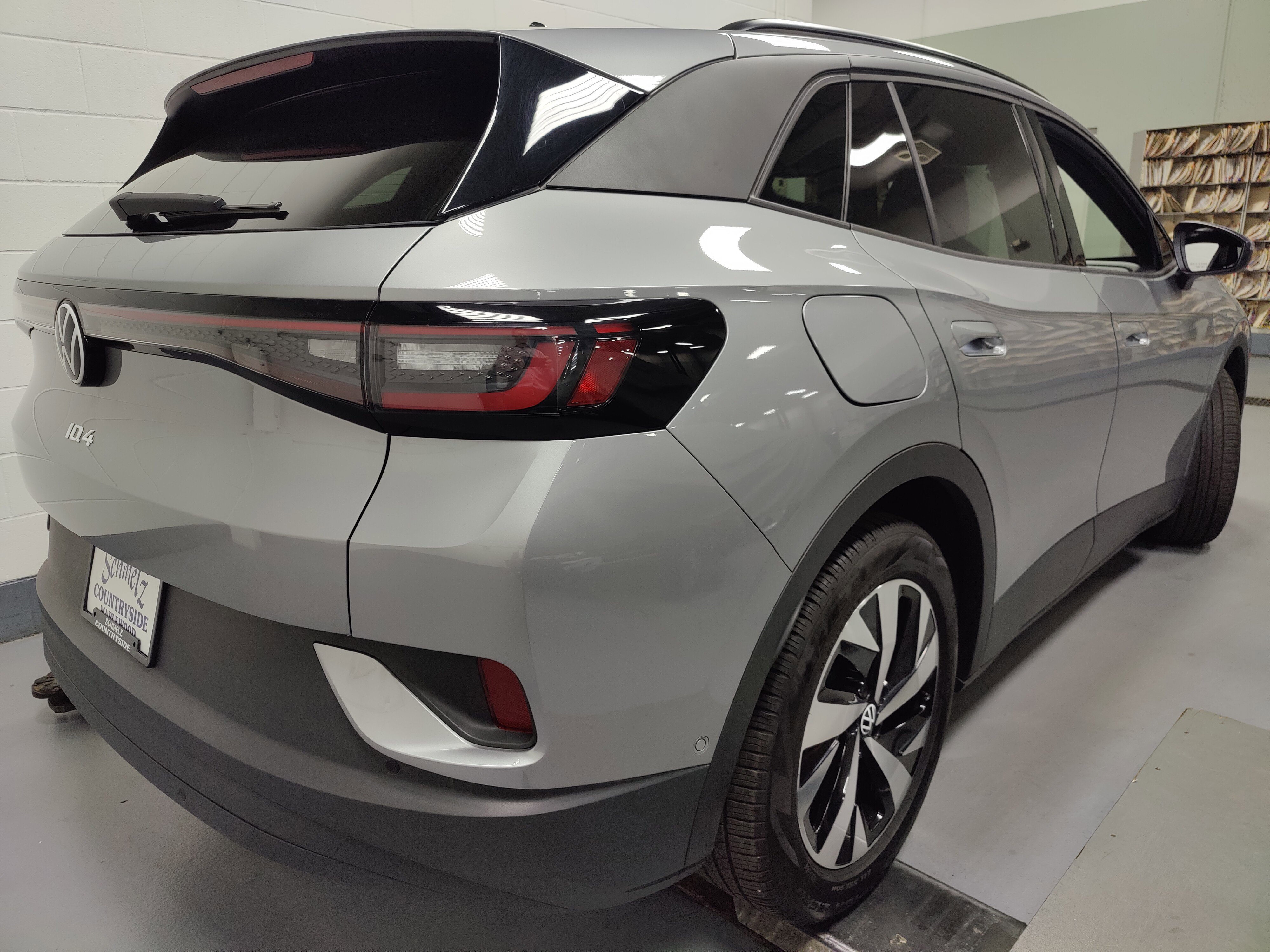 Used 2024 Volkswagen ID.4 2WD image 10