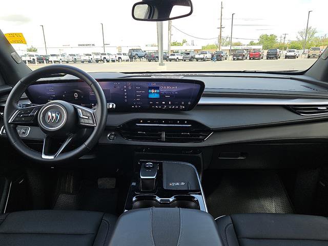 Certified 2025 Buick Enclave Preferred image 10