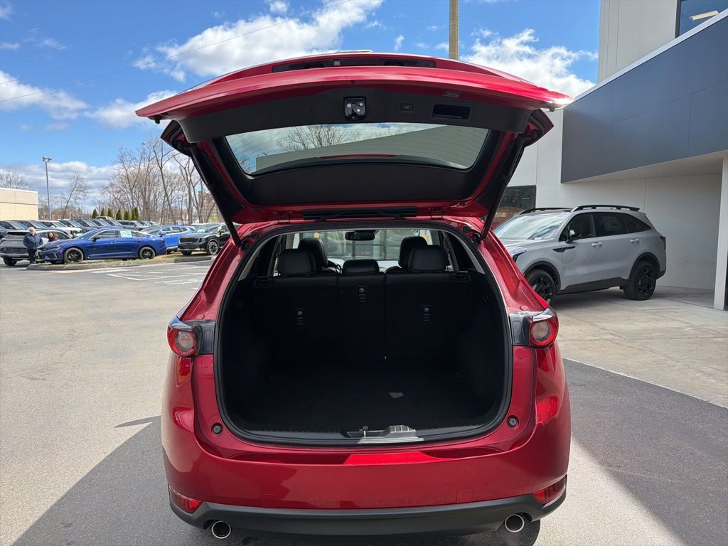 Used 2020 MAZDA CX-5 Touring image 16