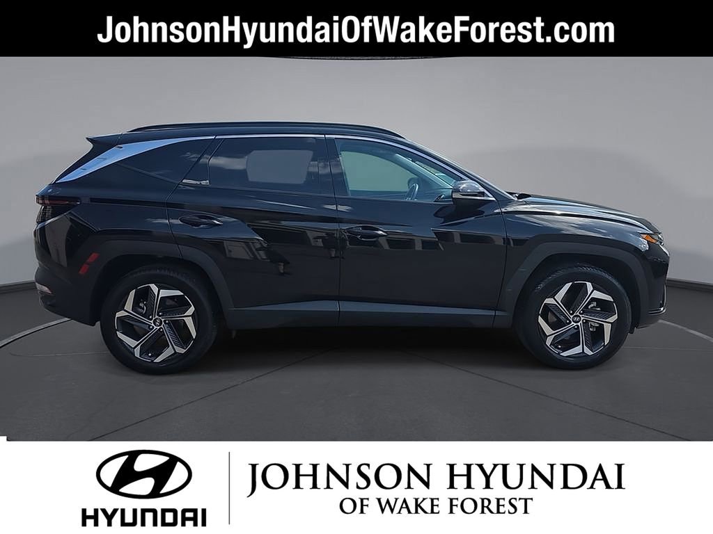 Certified 2023 Hyundai Tucson Limited AWD/4WD image 12