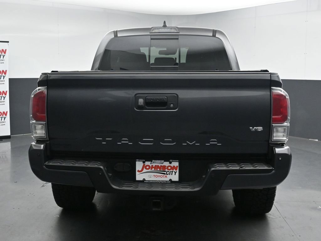 Used 2022 Toyota Tacoma TRD Off-Road w/ Technology Package image 8